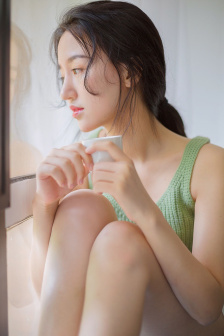 苍井空《老师请抱我》免费观看